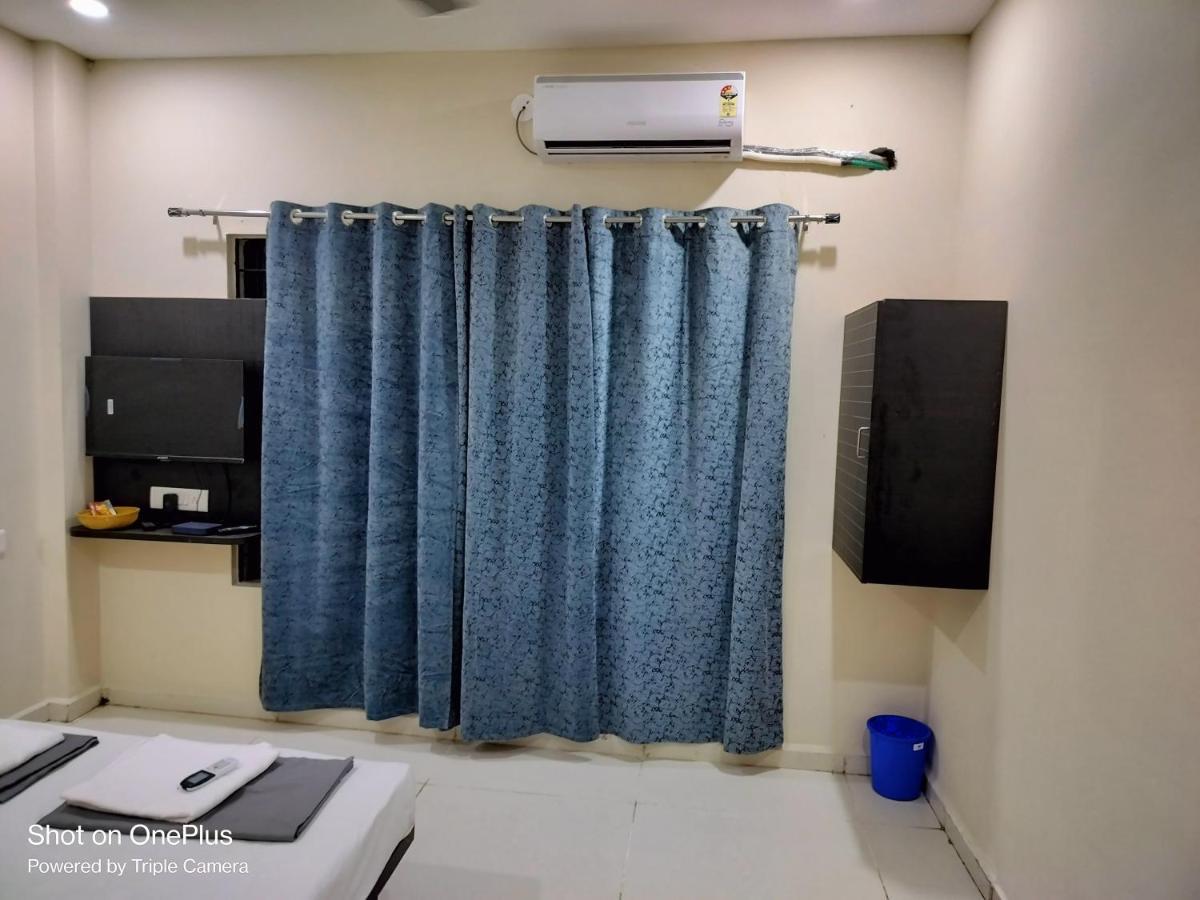 Satkar Home Stay Ujjain Exterior photo